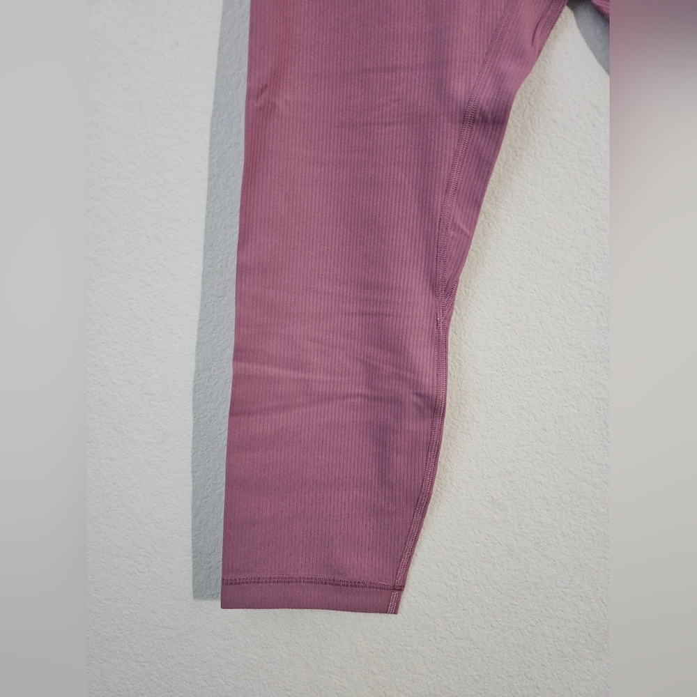 Lululemon Leggings - Picture 4 of 9